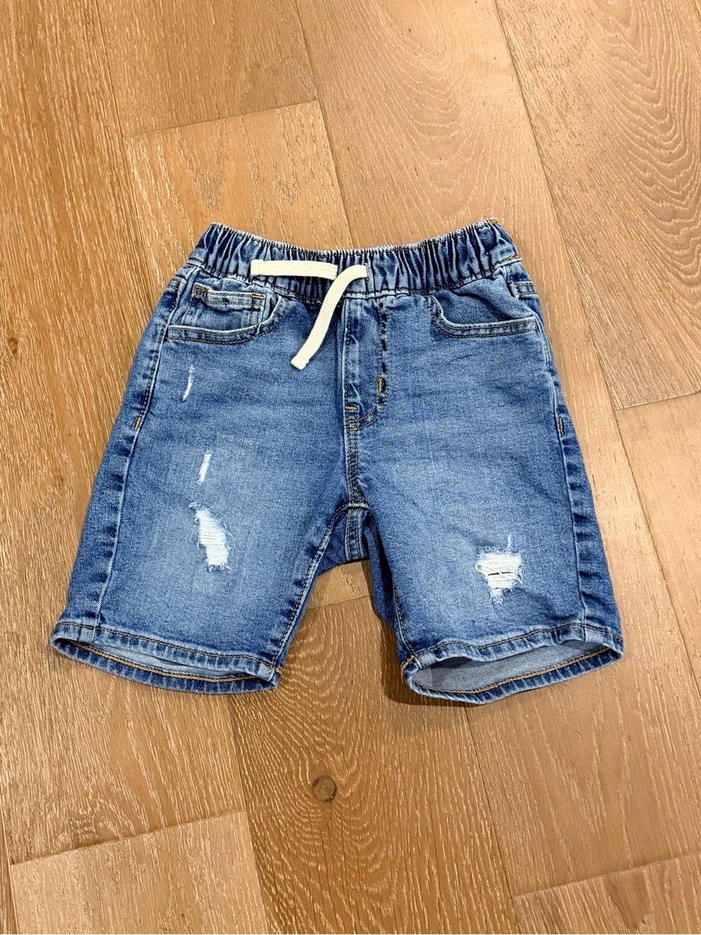 Old Navy Toddler Boy Denim Pull-On Shorts Size 5 (XS)